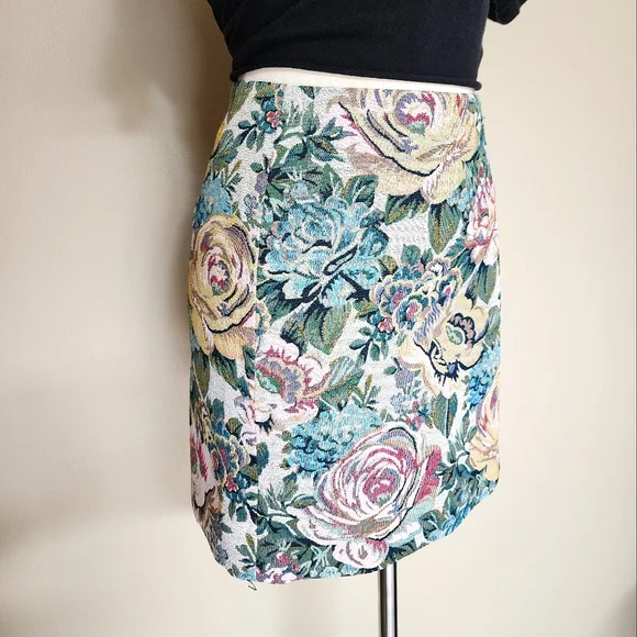 & Other Stories Floral Jacquard Mini Skirt - Picture 4 of 10